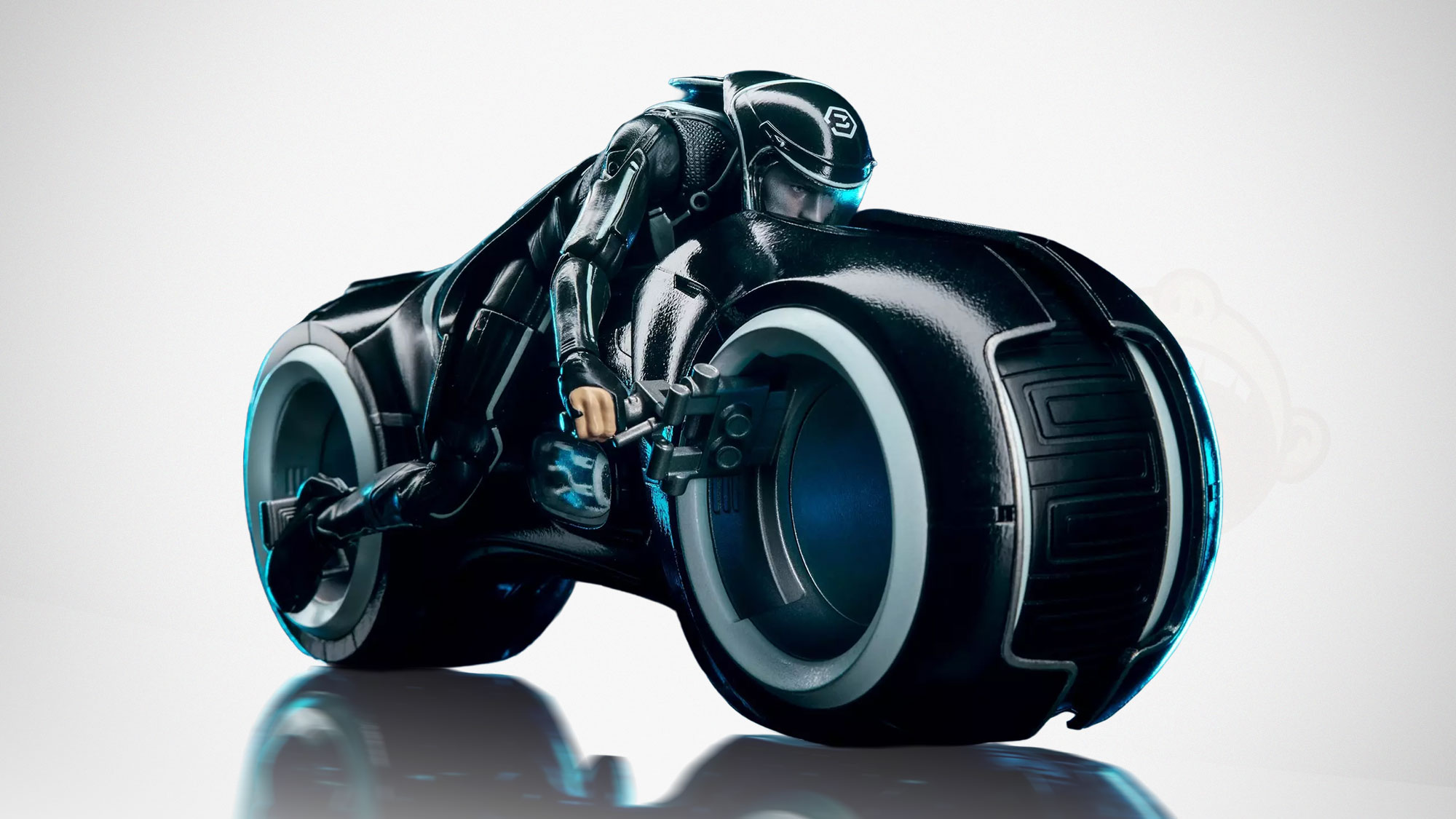Hasbro Reveals Tron: Legacy Light Cycle Power Pack and Identity