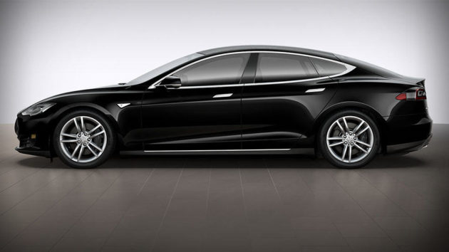 Tesla S P85D Electric Car