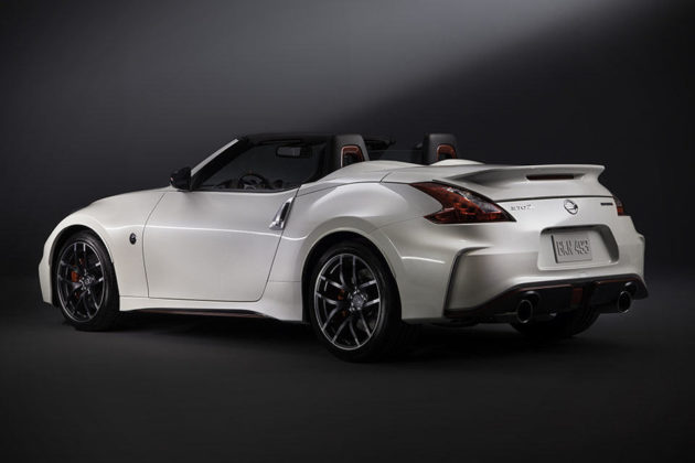 Nissan 370Z NISMO Roadster Concept at 2015 Chicago Auto Show