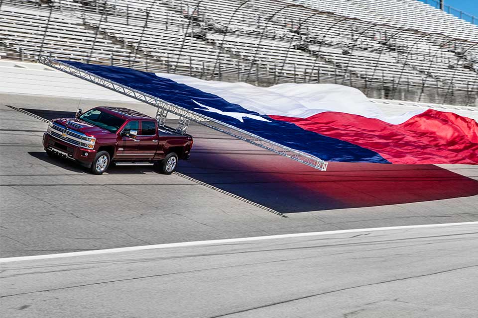 2017 Silverado HD World’s Largest Flag Pulled