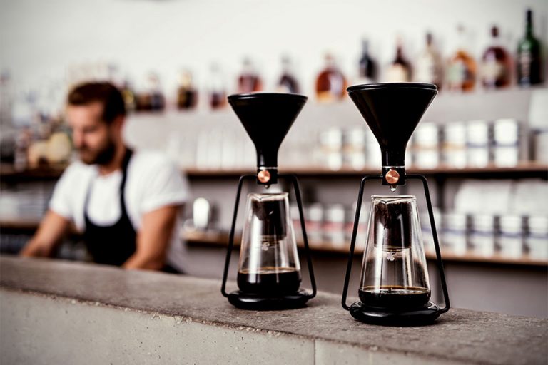 GINA Coffee Maker Brings Together 3 Brewing Techniques With Technology