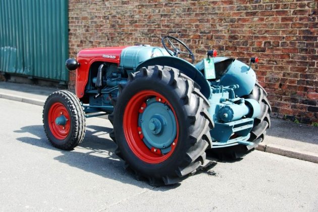 1955 Lamborghini DL25 Tractor by Lamborghini Trattori