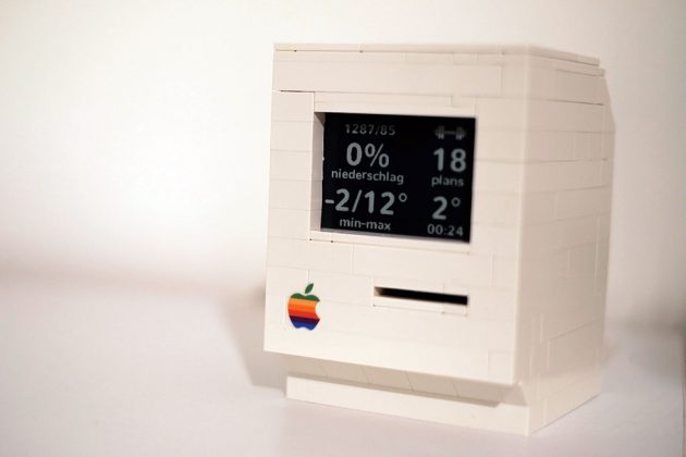 Functional LEGO Macintosh Classic by Jannis Hermanns