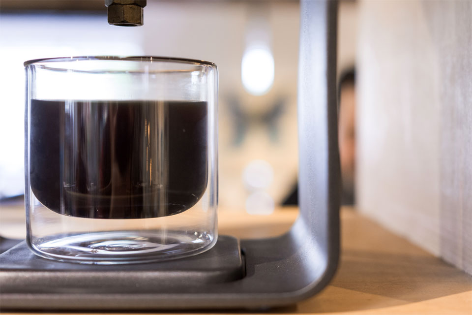 PERK Makes Complex Pourover Coffee Possible At The Press Of A Button