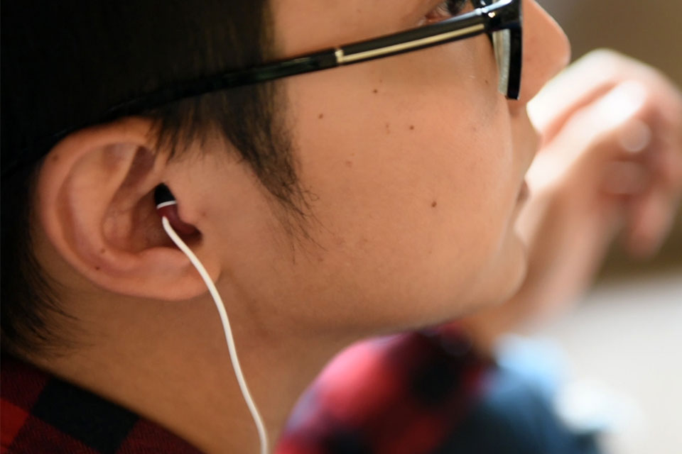 Beanshaped Audio Earbuds Because, That's The Ear Shape Everyone Has