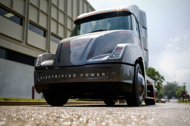 Cummins All-Electric Powertrain Concept Truck