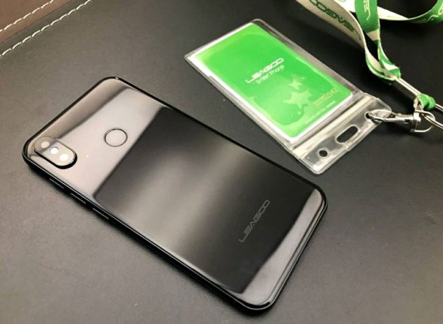 LEAGOO S9 iPhone X Knock-off Leaked