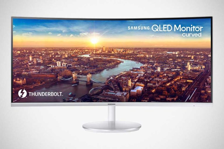 Samsung To Debut First Thunderbolt 3 QLED Curved Monitor At CES 2018