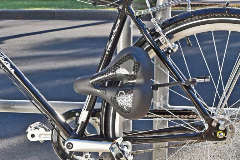 Seatylock Redesigned Bicycle Saddle/Lock Hybrid For Urban Riders