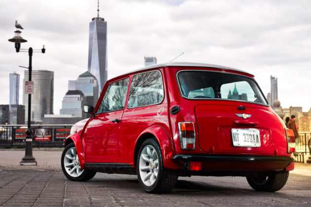 All-electric Classic Mini by MINI