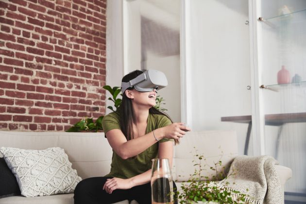 Oculus Go Standalone VR Headset Available Now