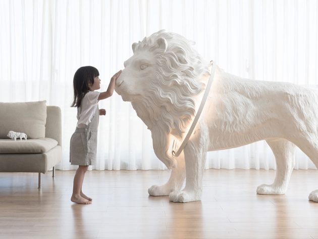 Lion X Floor Light by Haoshi Design