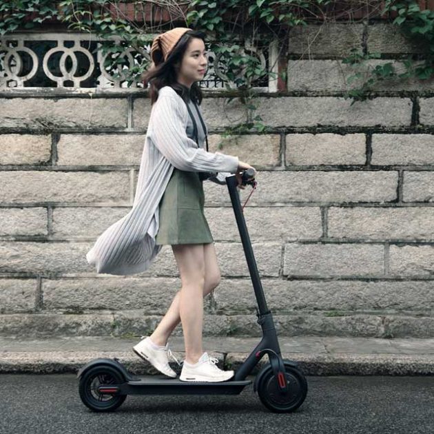 Xiaomi Mi Electric Scooter