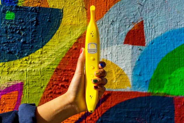 Banana Phone Bluetooth-enabled Mobile Handset