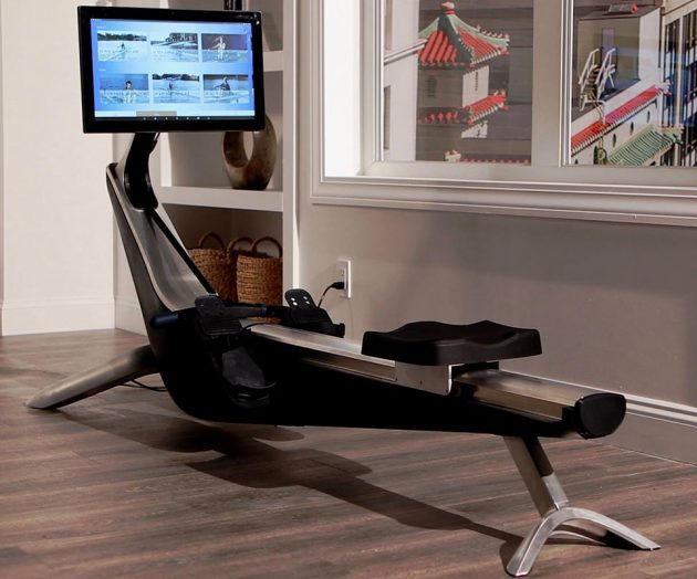 Hydrow Live Outdoor Reality Rower