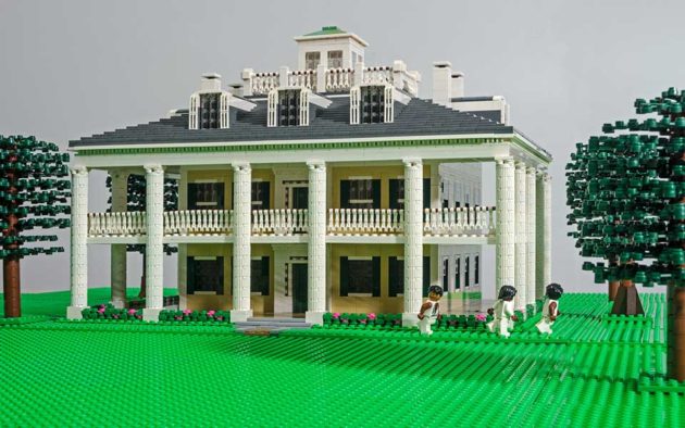Key Moments In History Presented In LEGO