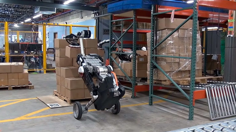Boston Dynamics Handle Evolved Into An Ostrich-like Logistic Robot