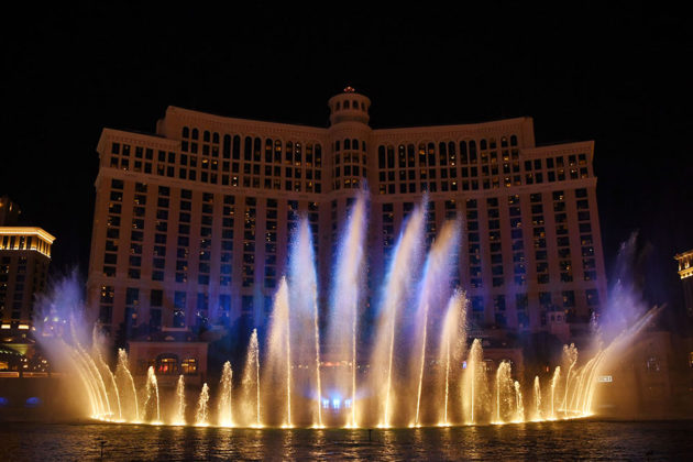 Vegas’ Fountains Of Bellagio Taken Over By Game Of Thrones