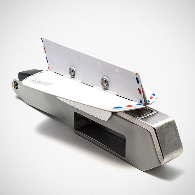 Put An End To Airplane Armrest War With Soarigami Armrest Divider