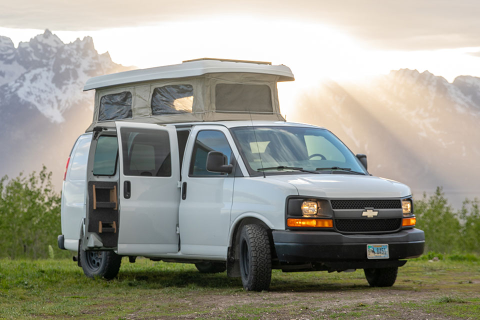 Jimmy Chin Chevrolet Express 2012 For Rent