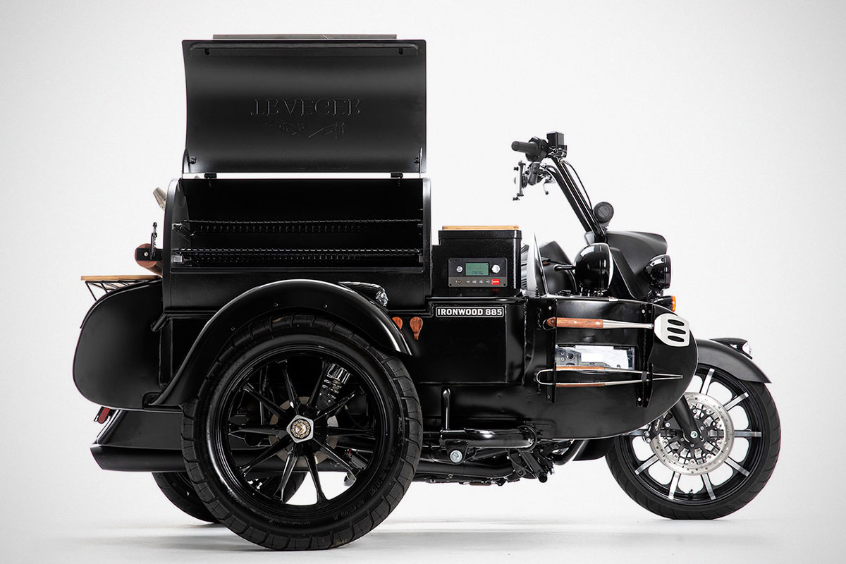 Indian Motorcycle With WoodFired Grill Sidecar Takes Mobile BBQ To The