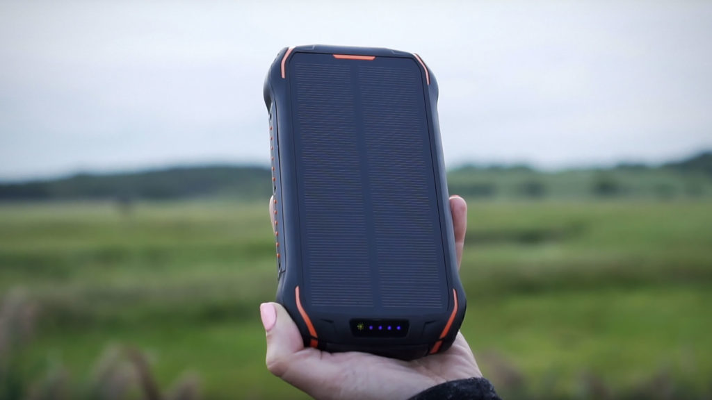 Solisly sBOX26w Portable Solar Charger