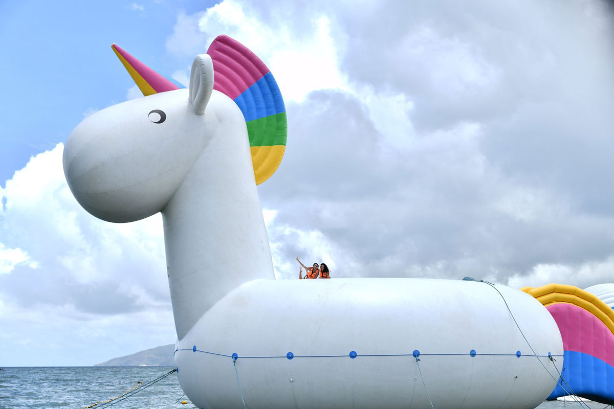 The Unicornzilla Is Heading To Australia For The Giant Unicorn Float
