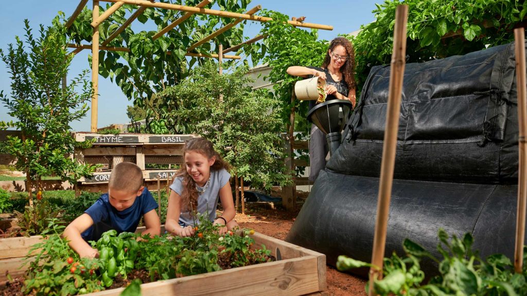 HomeBiogas Backyard Bio-digester