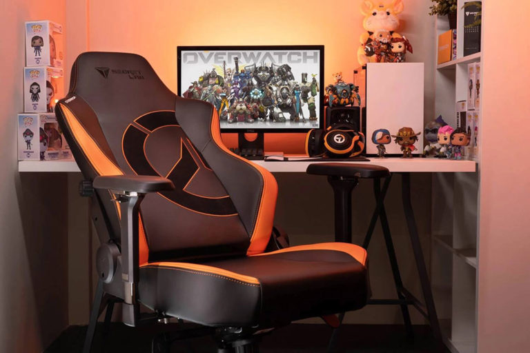 Now There Are Official Overwatch And D.Va Edition Gaming Chairs