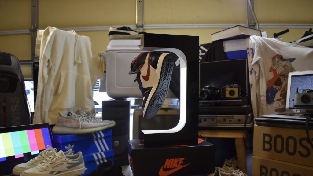 Hypelev Levitating Sneaker Stand