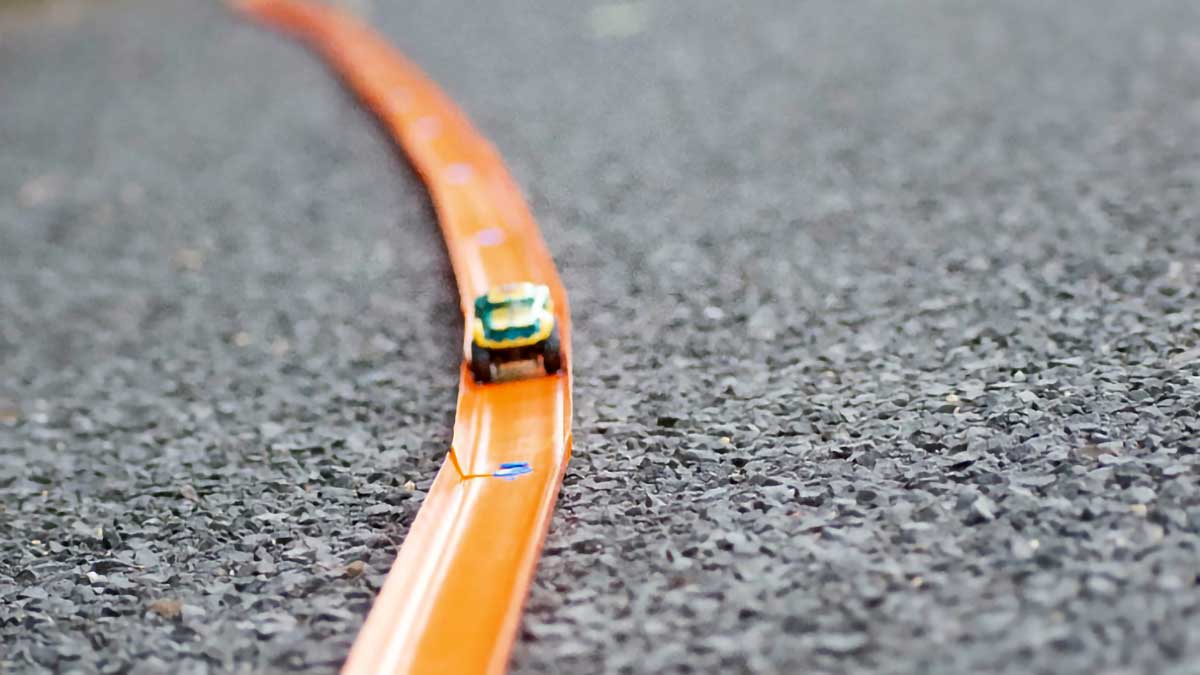 It’s Official. The Guinness World Records Longest Hot Wheels Track Is
