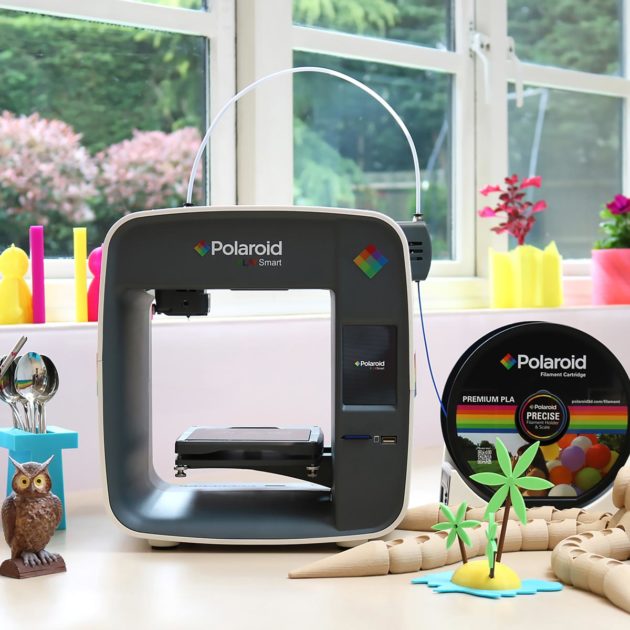 Polaroid PlaySmart 3D Printer Proves That 3D Printer Can Actually Look Polaroid PlaySmart 3D Printer Proves That 3D Printer Can Actually Look