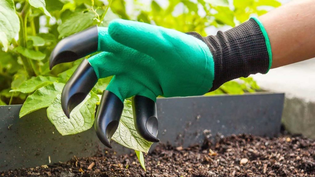 Gardening Gloves with Claws