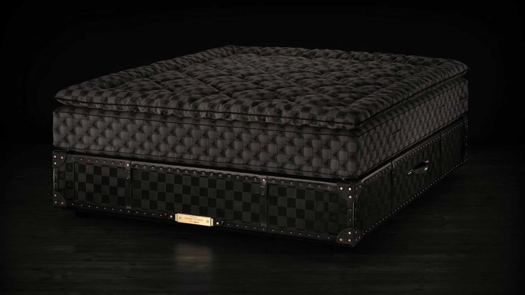 Grand Vividus Mattress by Hästens and Ferris Rafauli