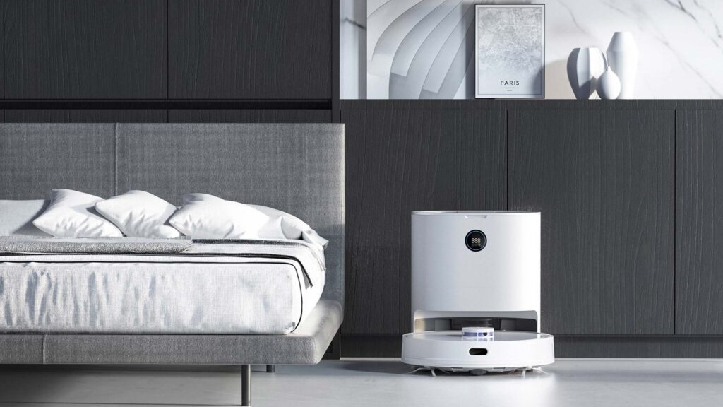 XCLEA Hands-free Dust Collecting Robot Vacuum