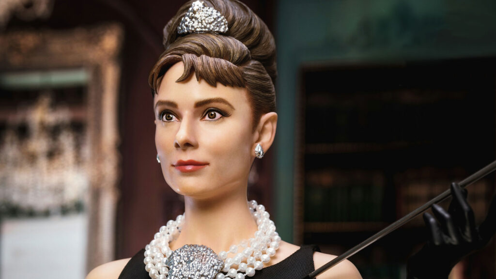 1/4 Scale Audrey Hepburn Statue DX Version