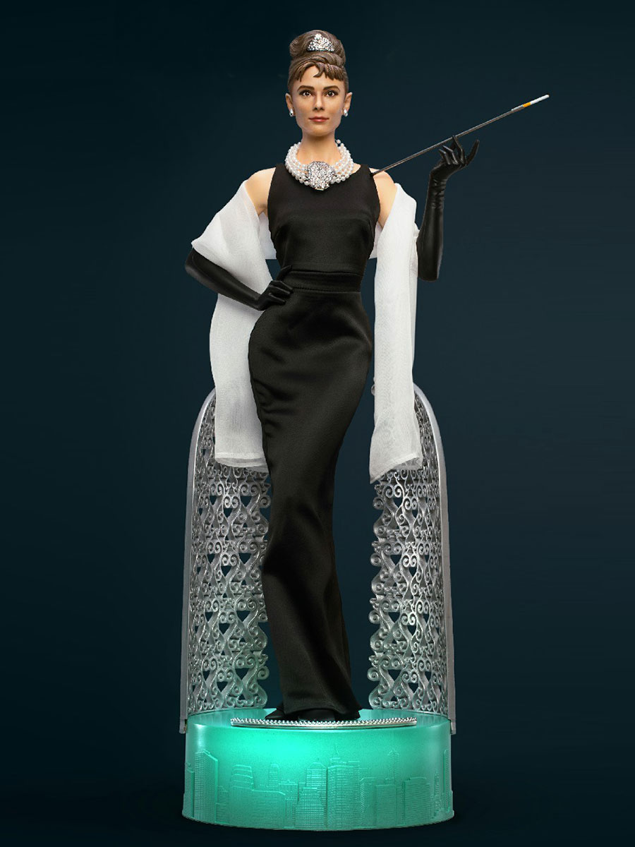 1/4 Scale Audrey Hepburn Statue DX Version