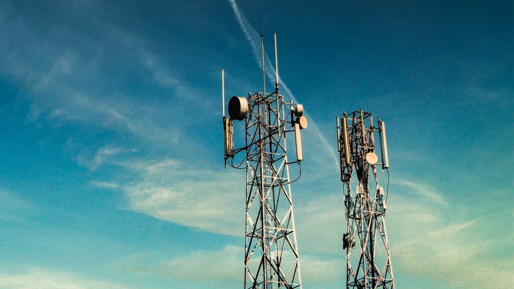 5 Surprising Things That Can Block Your Cell Signal