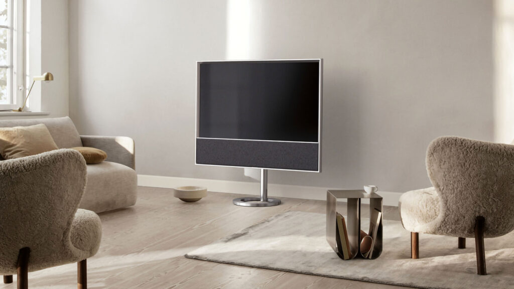 Bang & Olufsen Beovision Contour OLED TV