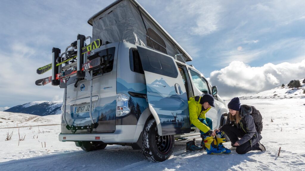Nissan e-NV200 Winter Camper Concept