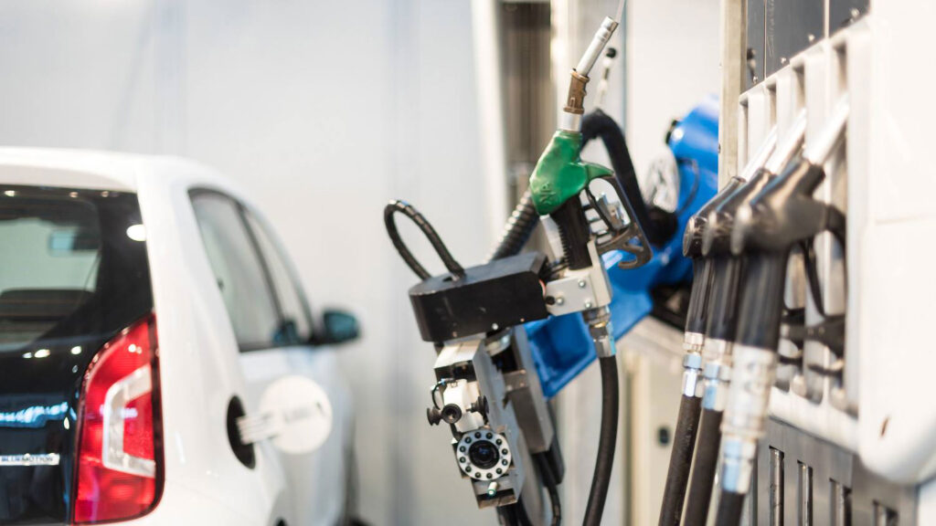 Rotec Robotic Fueling for Passenger Cars