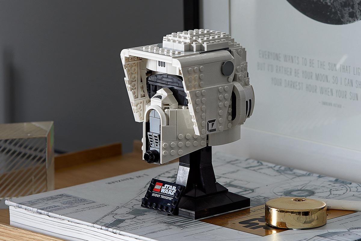 scout helmet lego