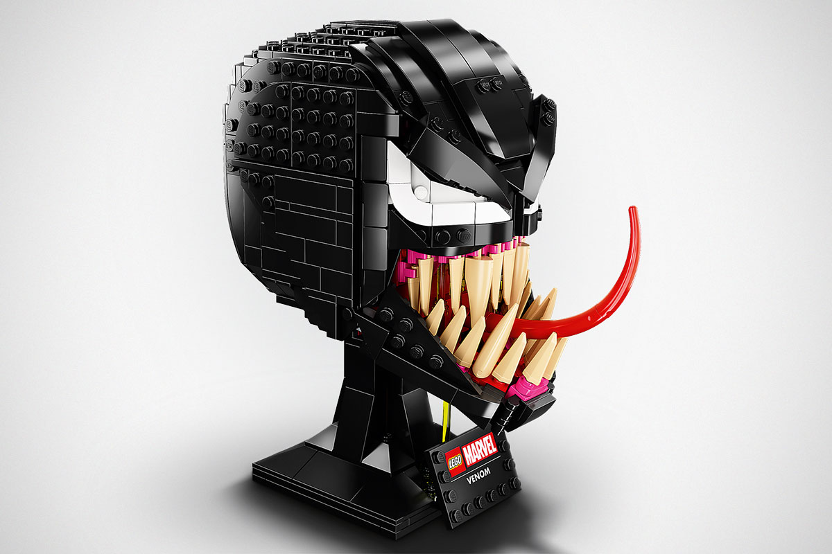 Venom Will Join LEGO’s Growing List Of Buildable Heads/Helmets