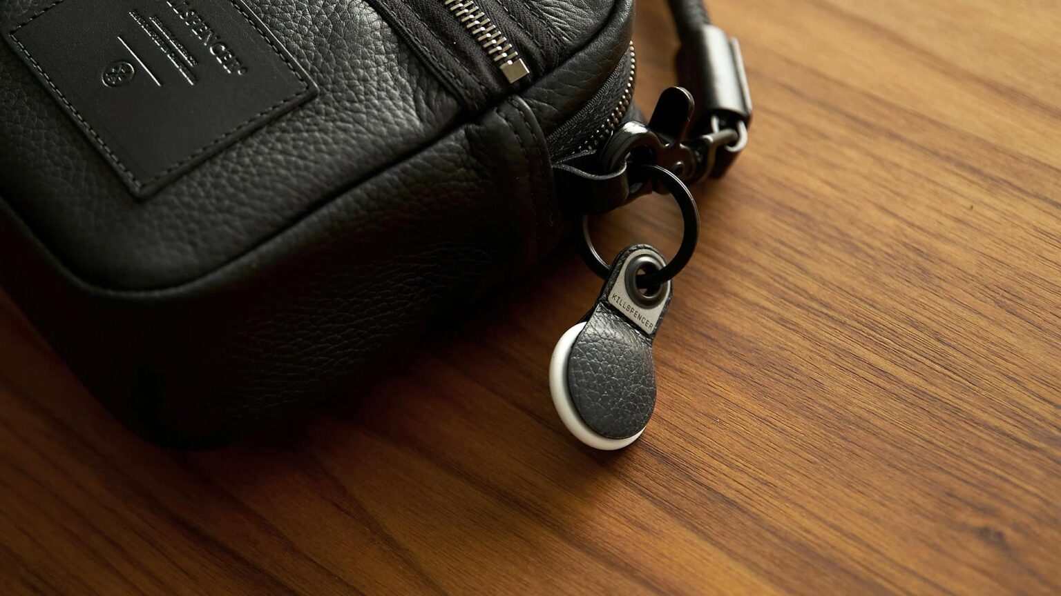 This AirTag Keychain Has Same Level Of Class As HermÃ¨s, But At Just 1/8 Of The Price - SHOUTS