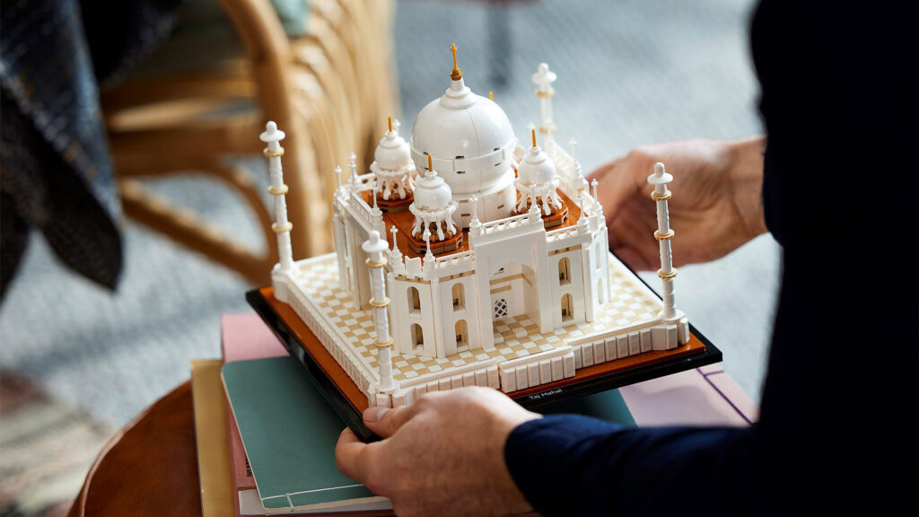 LEGO 21056 Taj Mahal Building Set