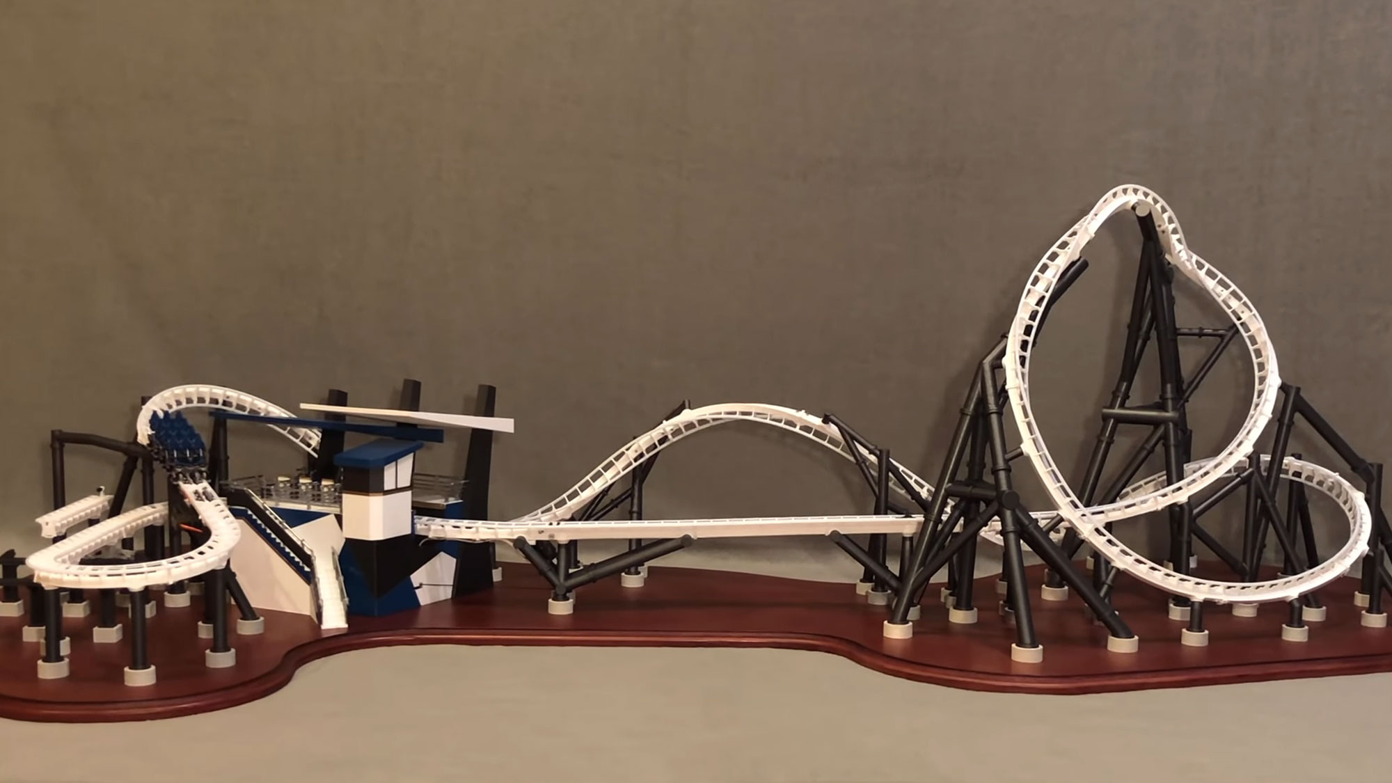 3D Printed Functional Model Roller Coaster