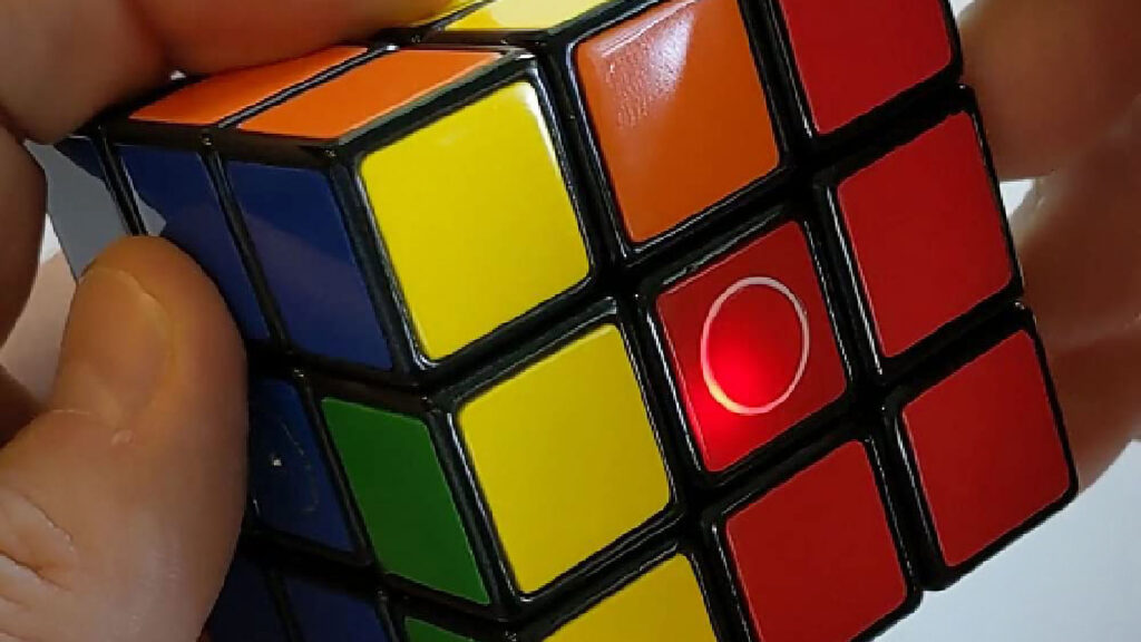 HEYKUBE Electronic Puzzle Cube