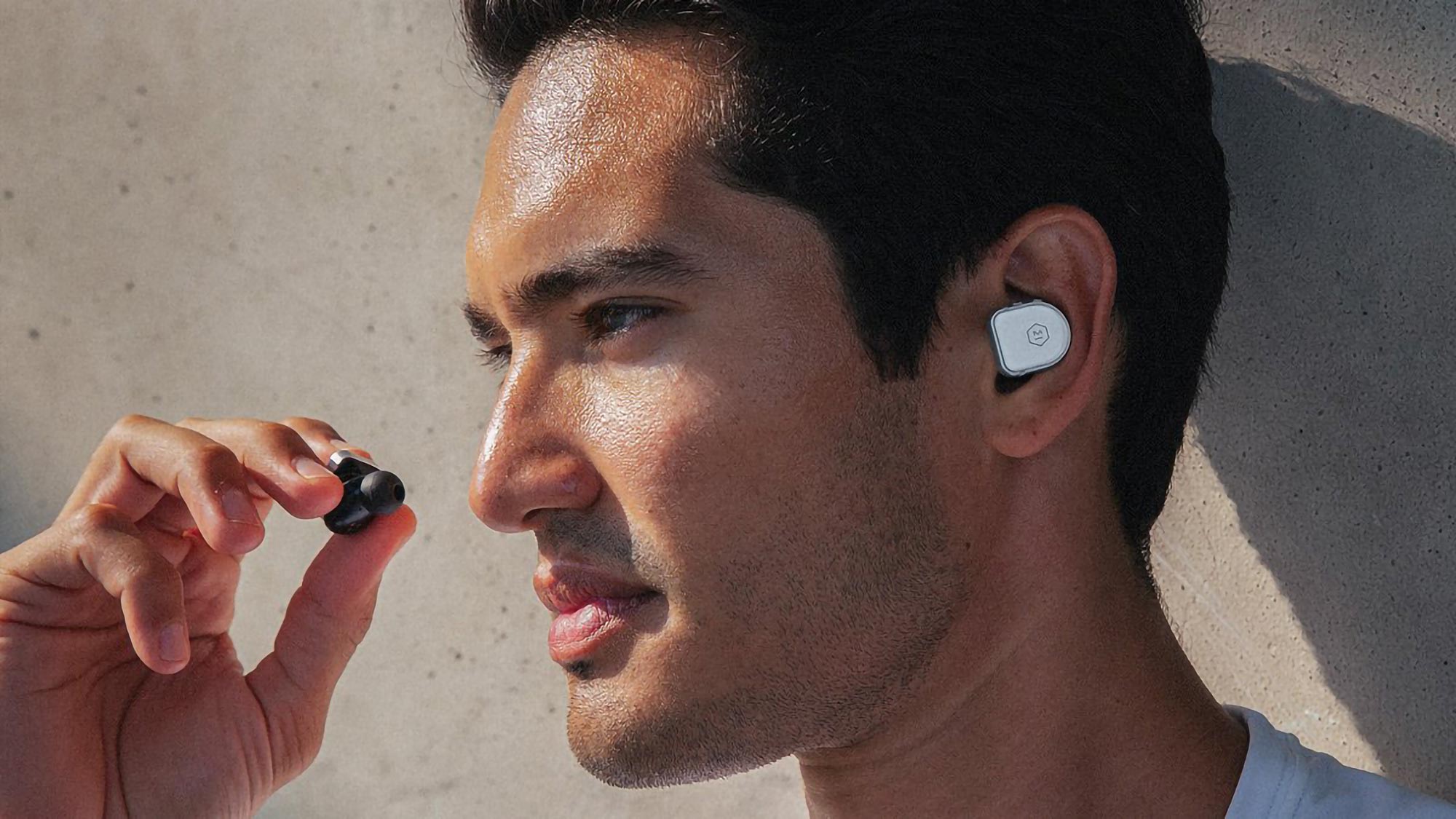 Master & Dynamic MW08 Sport True Wireless Earphones