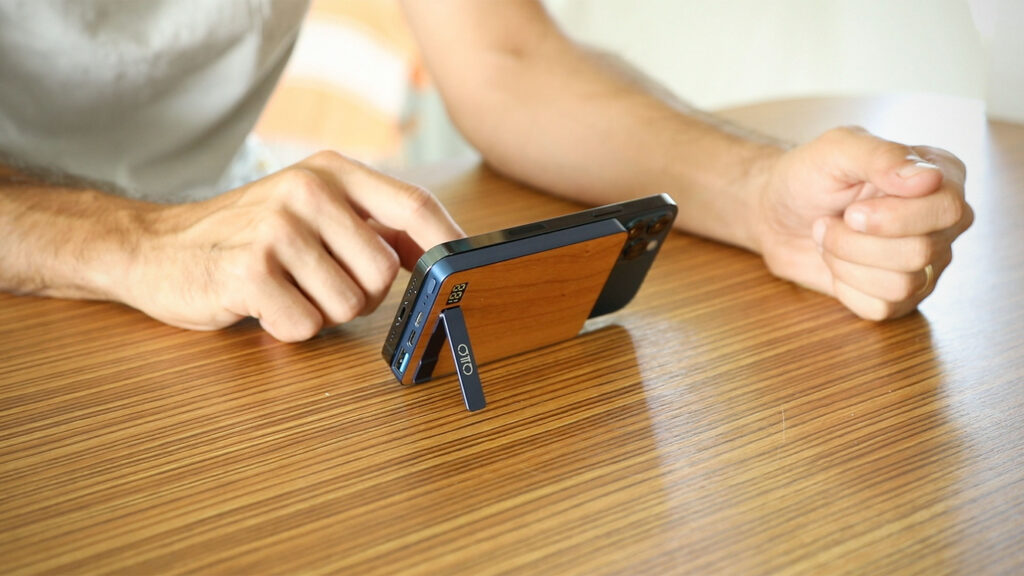 Otto MagPowerX Wireless Charger Power Bank