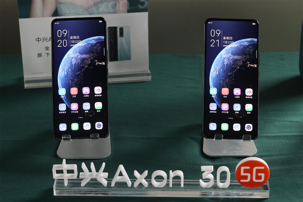 ZTE Axon 30 5G Smartphone